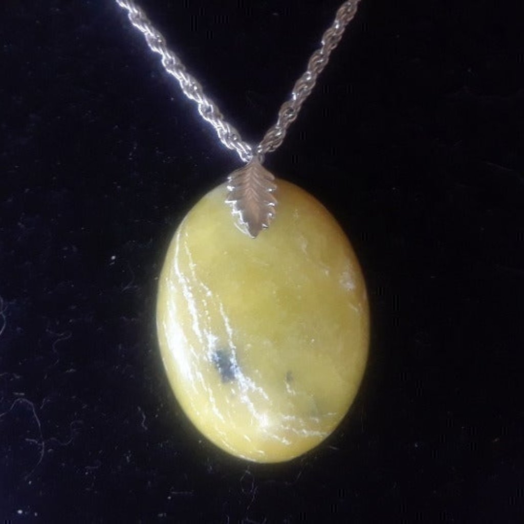Green Jasper Cabochon Pendant Z620 28$